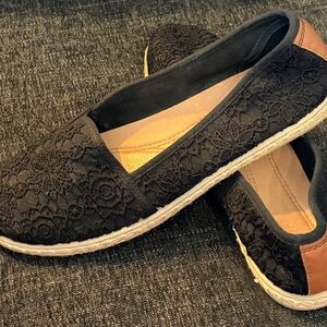Super Comfy Black Lace Espadrilles size 11
